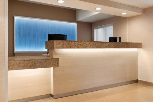 Fairfield Inn Roseville - image 12