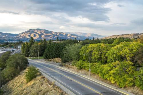 Fairfield Inn & Suites by Marriott Wenatchee - image 13