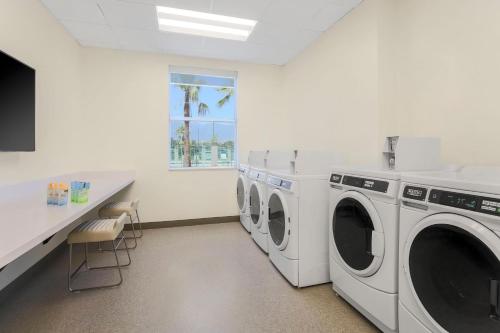 Element Ontario Rancho Cucamonga Element Ontario Rancho Cucamonga