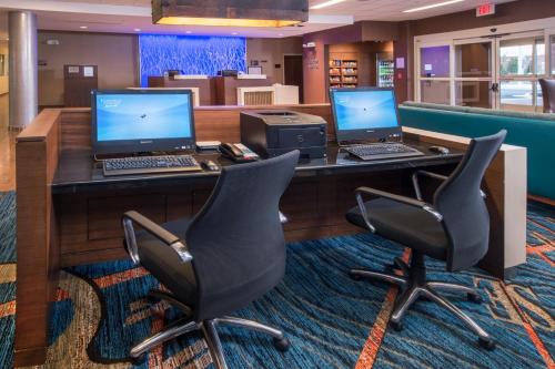 Fairfield by Marriott Inn & Suites Easton - 편의 시설/서비스