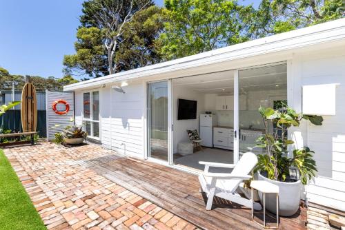 Four-Bedroom House image 8