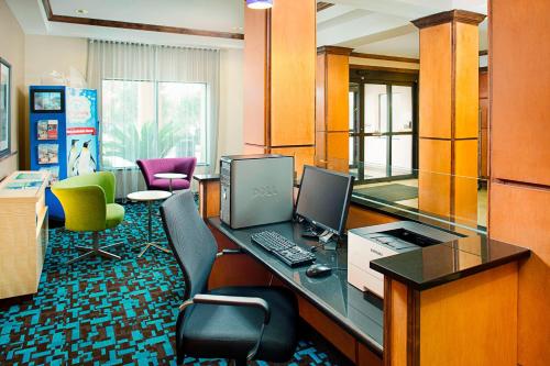 Fairfield Inn & Suites by Marriott San Antonio SeaWorld / Westover Hills in San Antonio, USA