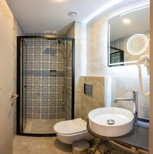 Double Room image 1