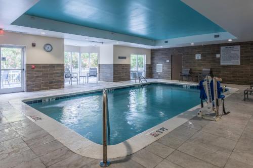 Fairfield Inn & Suites Savannah I-95 South - image 11