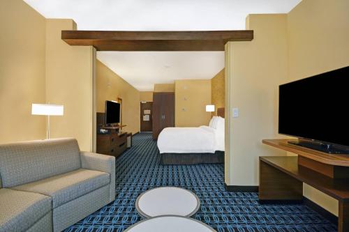Sleeps 3