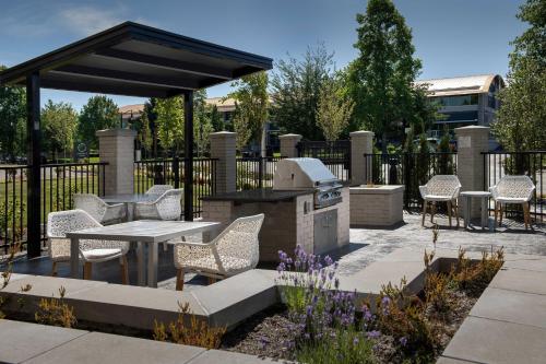 Element Seattle Sea-Tac Airport Element Seattle Sea-Tac Airport