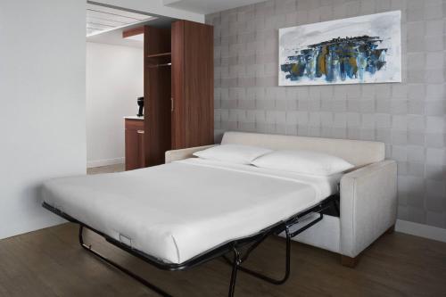 1 double bed, 1 sofa bed