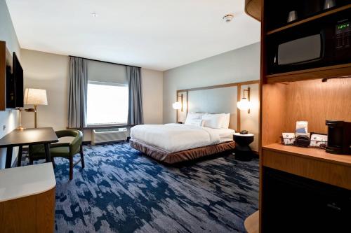Fairfield Inn & Suites by Marriott Plymouth in Plymouth, USA