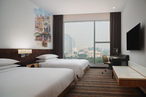 room detail thumbnail 1
