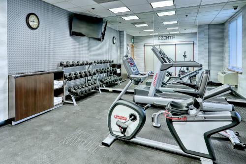 Fairfield Inn & Suites Woodbridge - image 8