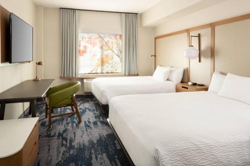Executive Queen Suite