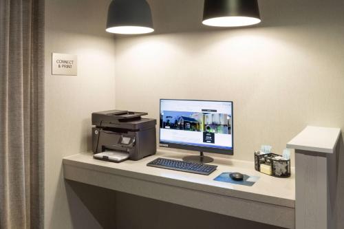 Fairfield by Marriott Inn & Suites Napa American Canyon - 편의 시설/서비스