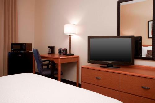 南若利埃万豪费尔菲尔德经济酒店 南若利埃万豪费尔菲尔德经济酒店