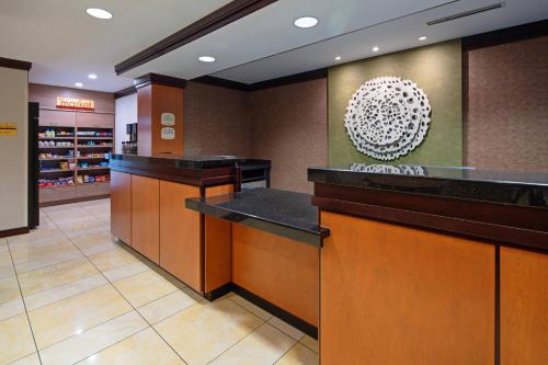 Fairfield Inn & Suites Seattle Bremerton - image 6
