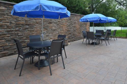 Fairfield Inn & Suites by Marriott Fremont - image 6