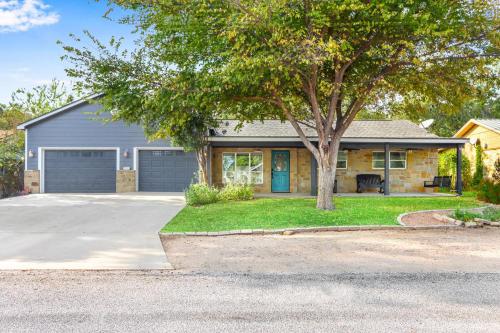 Howdy House in Marble Falls, USA