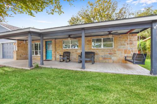 Howdy House in Marble Falls, USA