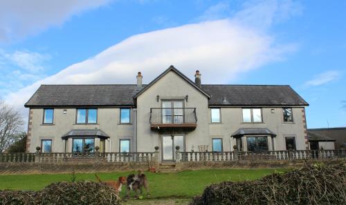 Shandon Farmhouse Bed and Breakfast - Accommodation - Drymen