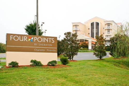 Four Points by Sheraton Charlotte/Pineville in Charlotte, USA