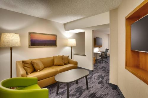 Fairfield Inn and Suites Sierra Vista - image 5