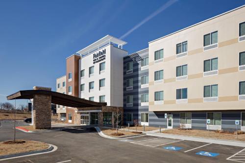Fairfield Inn & Suites by Marriott Fayetteville - image 7