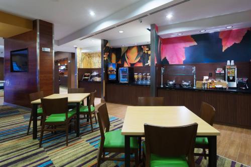Fairfield Inn & Suites by Marriott Fort Stockton - image 5