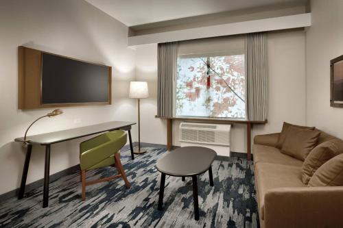 Fairfield Inn & Suites by Marriott Fort Smith - image 6