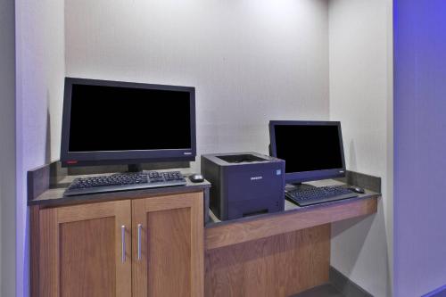 Fairfield Inn & Suites by Marriott Flint Grand Blanc - image 10
