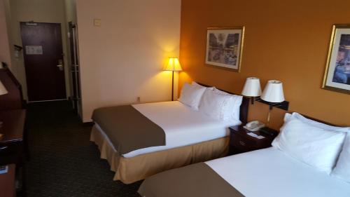 Country Inn & Suites by Radisson, Fort Worth West l-30 NAS JRB