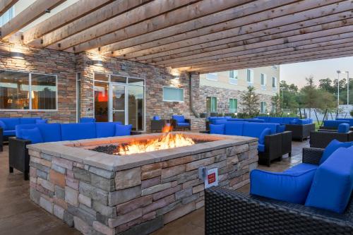 Fairfield Inn & Suites by Marriott Alexandria - image 9