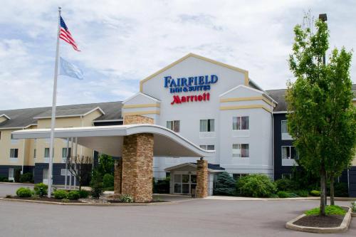Fairfield Inn by Marriott Hazleton - image 13