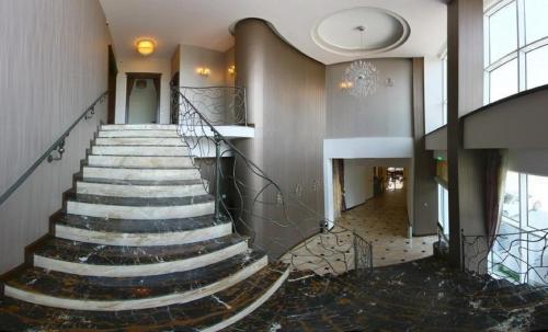Előcsarnok, Hotel Select in Nagyszeben városközpont