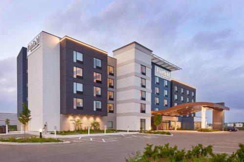 . Fairfield by Marriott Inn & Suites Orillia