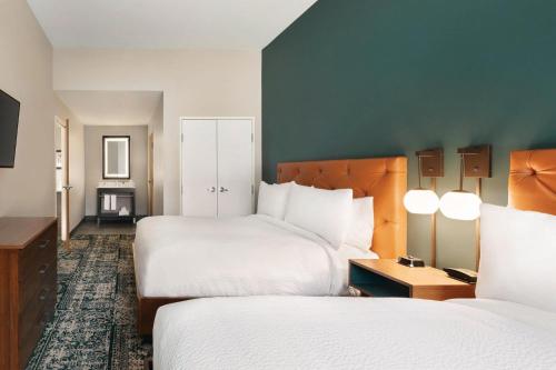 Four Points by Sheraton Raleigh Arena - image 3