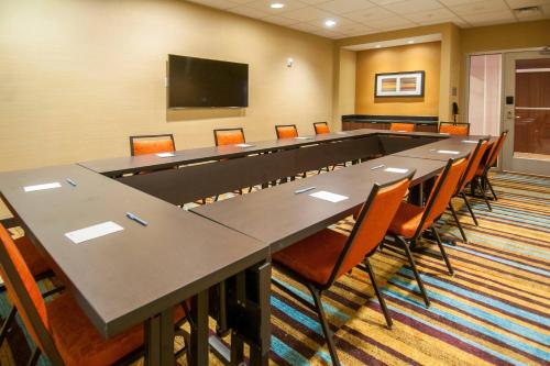 Fairfield by Marriott Inn & Suites LaPlace - 회의실/연회장
