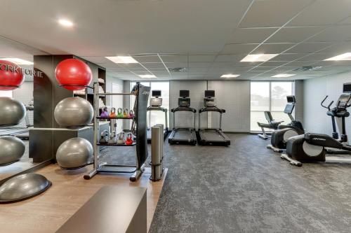 Fairfield by Marriott Inn & Suites Southport - 피트니스 센터