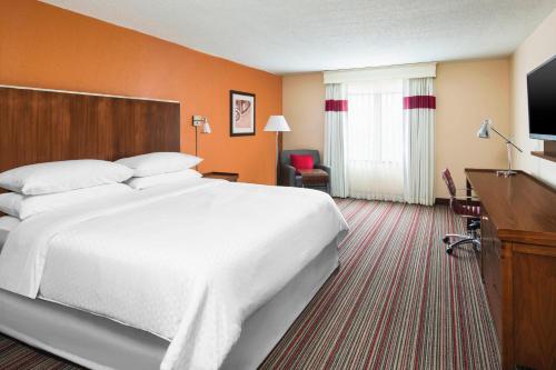Guest Room, 1 King