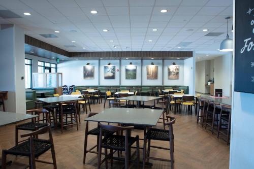 Fairfield Inn & Suites by Marriott Virgin Zion National Park - image 9
