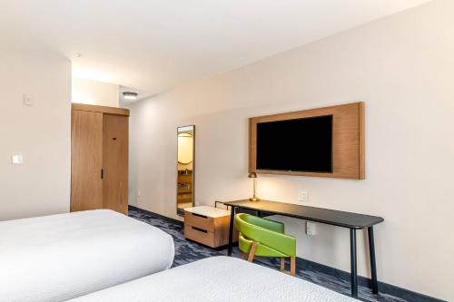 Fairfield Inn & Suites by Marriott Gainesville I-35 - image 14