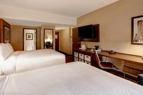 Four Points by Sheraton Peoria Four Points by Sheraton Peoria