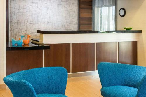 Fairfield Inn & Suites Holland - image 12