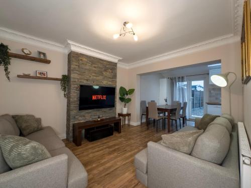 Cosy Home By Wembley Stadium, Londyn