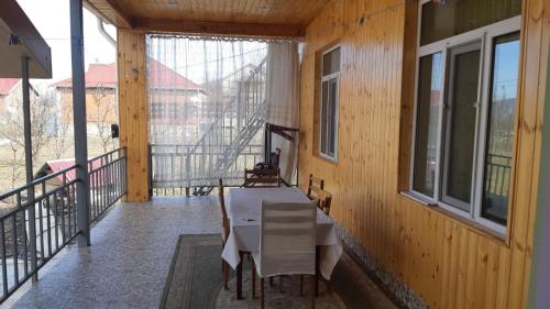 Quba Gechresh guest house in Qechresh