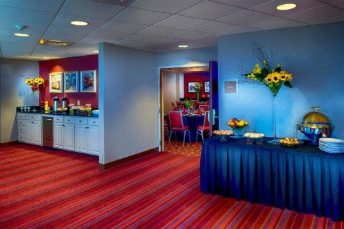 Four Points by Sheraton Memphis East - image 9