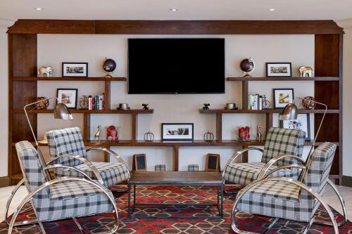 小石城中城区福朋喜来登酒店