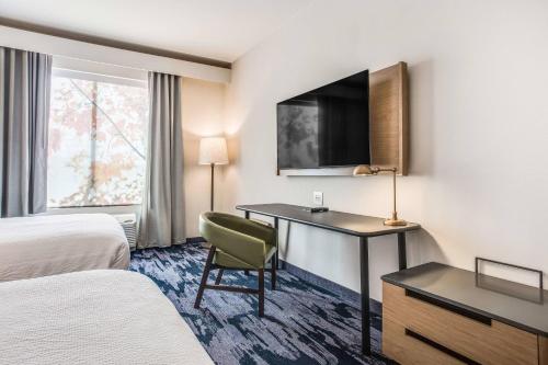 Fairfield Inn & Suites Rolla - image 9