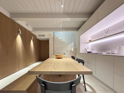 Nodo - Modern B&B by Host Hero 4