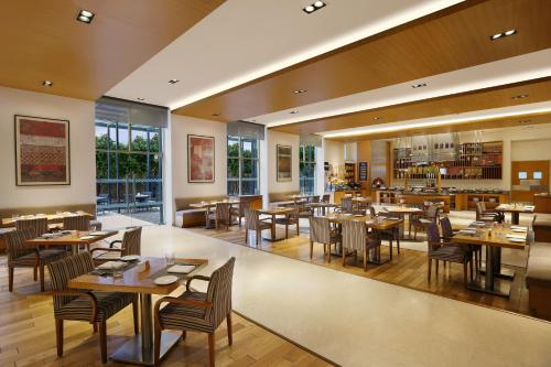 Four Points by Sheraton Hotel and Serviced Apartments Pune, Pune (photo 5)