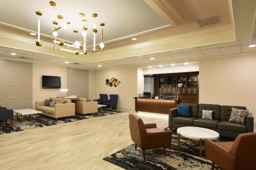 Four Points by Sheraton York - image 8