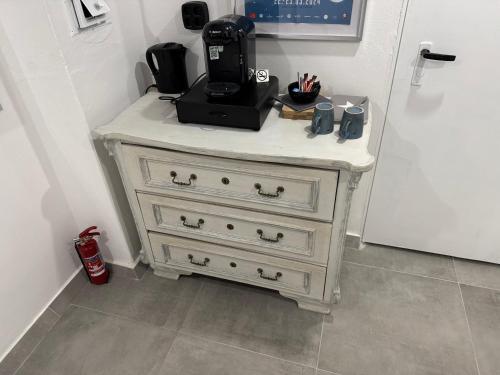 餐飲選擇, Gemutliches Kellerzimmer + Bad in 博霍爾特